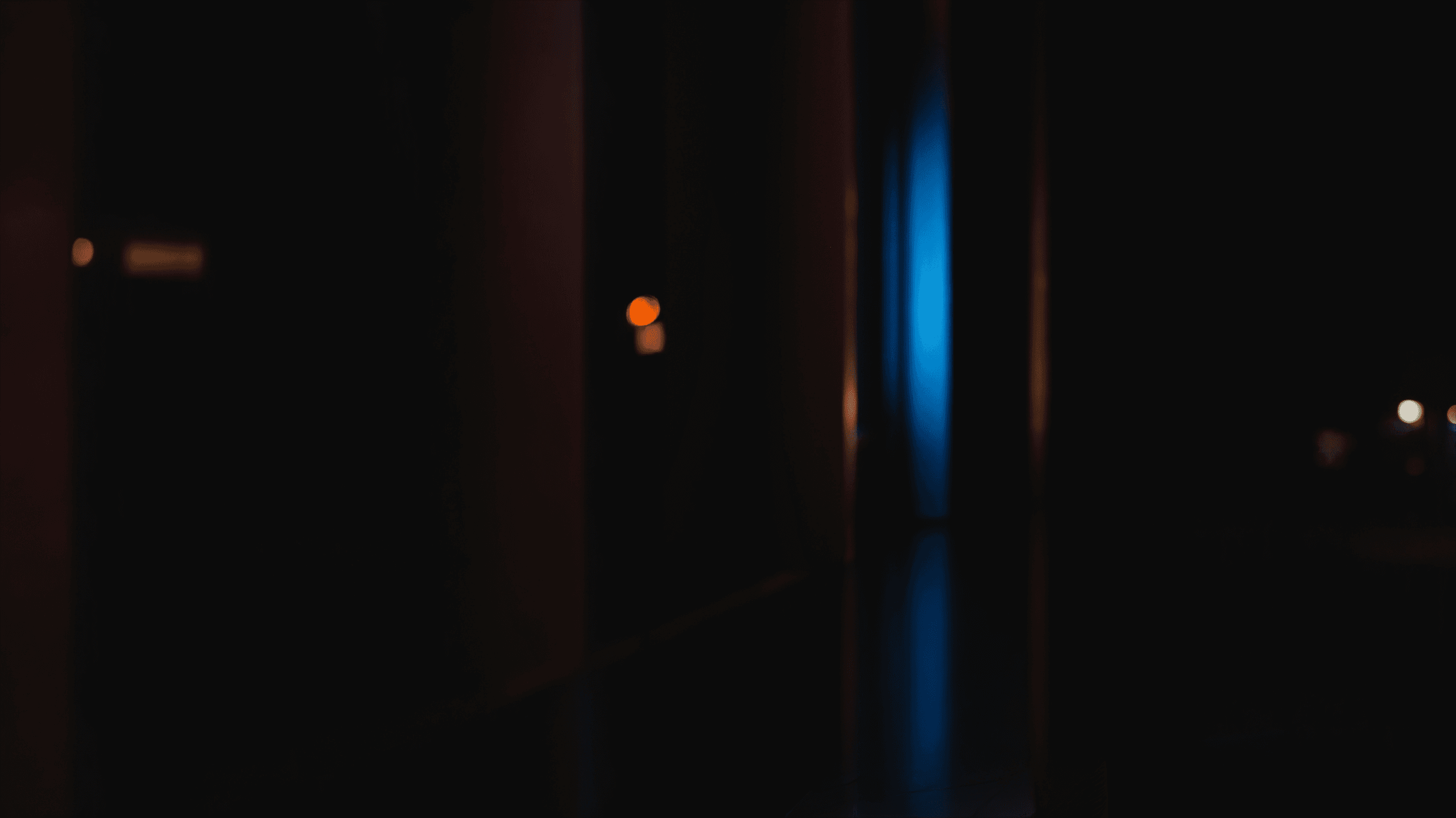 Fullsize Teaser Background