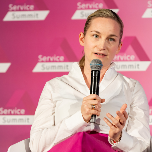 Saramena Meier-Sauthoff beim Service Summit 2024.