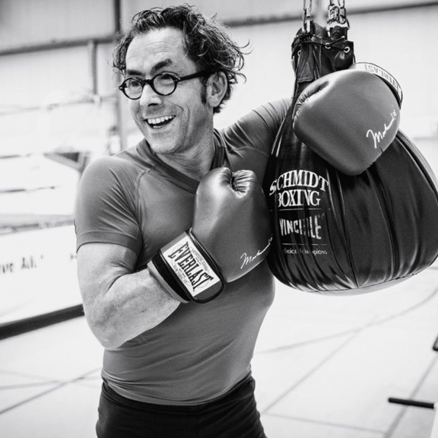 MUUUH! Inhaber Jens Borman beim Boxen