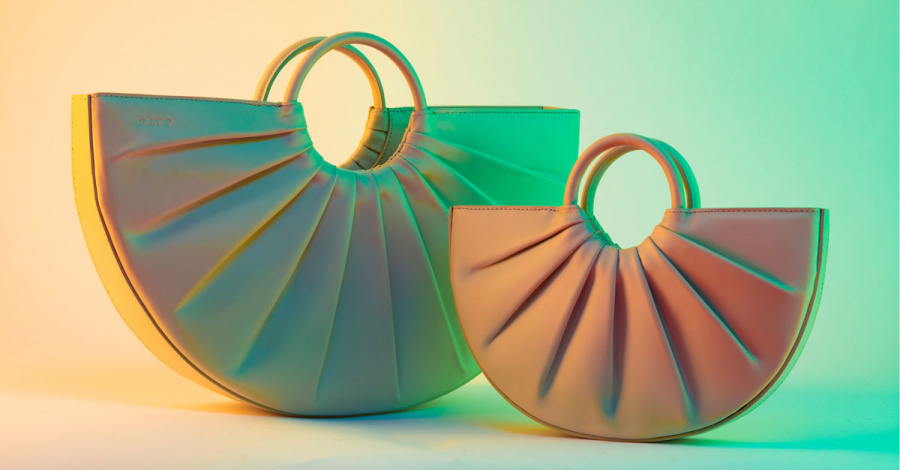 Luxus Handtaschen mit grünes Licht in Szene gesetzt