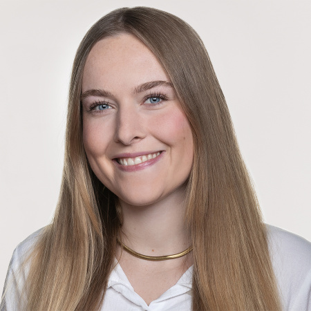 Portrait Anna Roewer