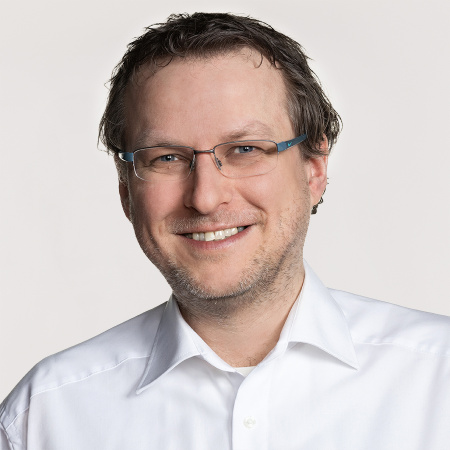 Portrait von Dennis Weikert