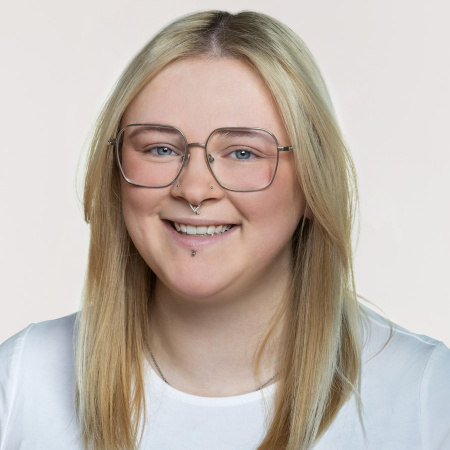 Portrait Zoe Benthe